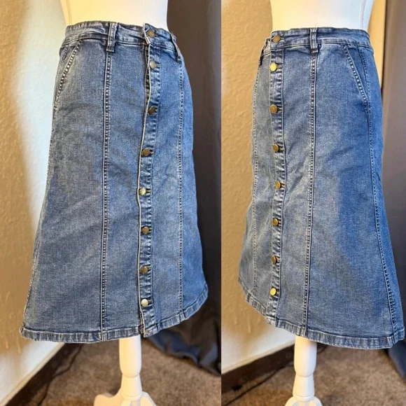Esteez Women Blue Denim Button Front Midi Skirt A-Line Stretch Size 4 - Picture 2 of 10